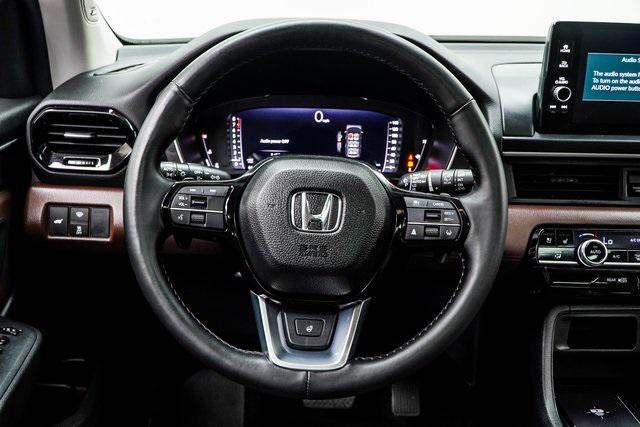 used 2023 Honda Pilot car, priced at $42,825