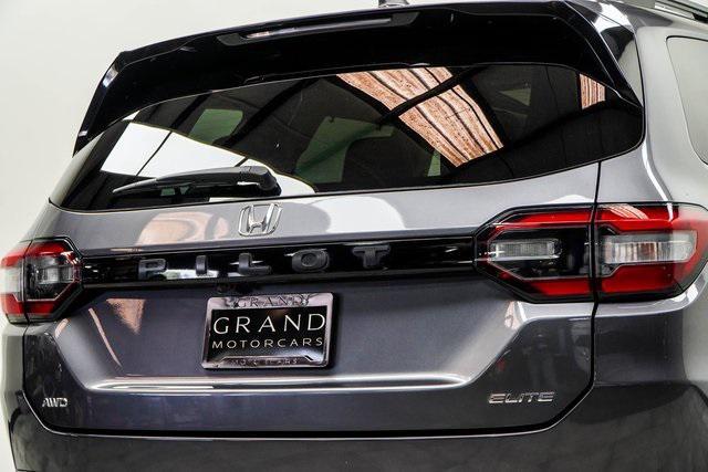 used 2023 Honda Pilot car, priced at $42,825