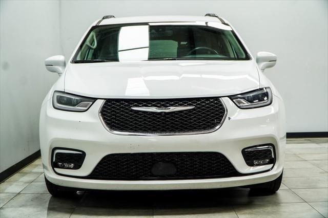 used 2022 Chrysler Pacifica car, priced at $18,300