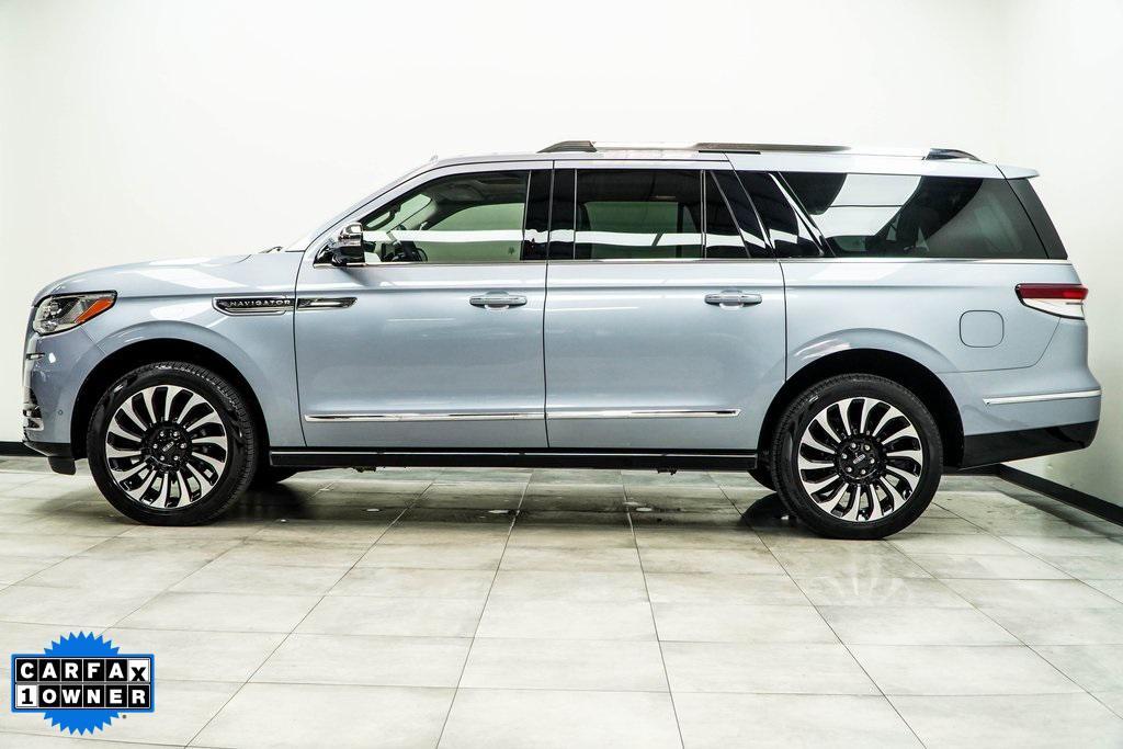 used 2024 Lincoln Navigator car, priced at $82,190