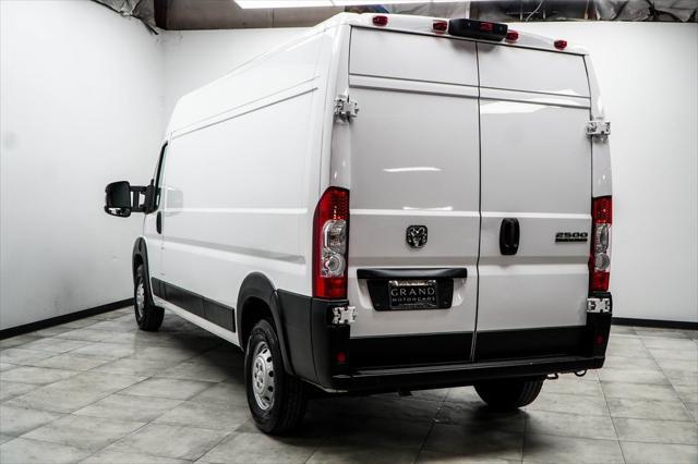 used 2023 Ram ProMaster 2500 car, priced at $31,900