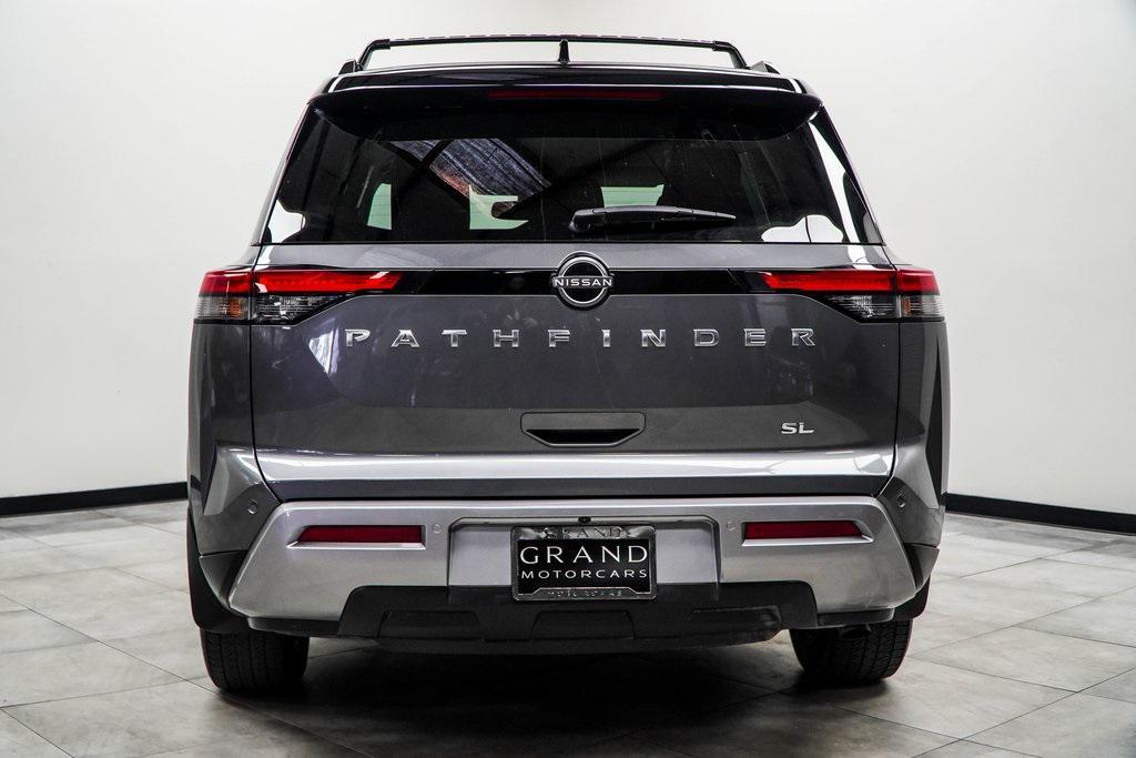 used 2022 Nissan Pathfinder car, priced at $22,290