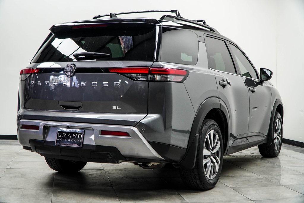 used 2022 Nissan Pathfinder car, priced at $22,290