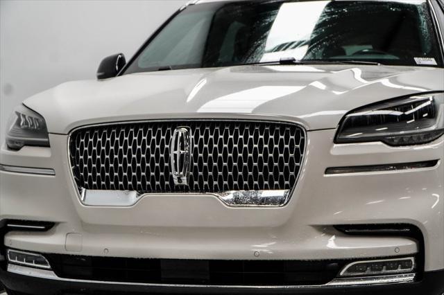 used 2020 Lincoln Aviator car, priced at $28,100