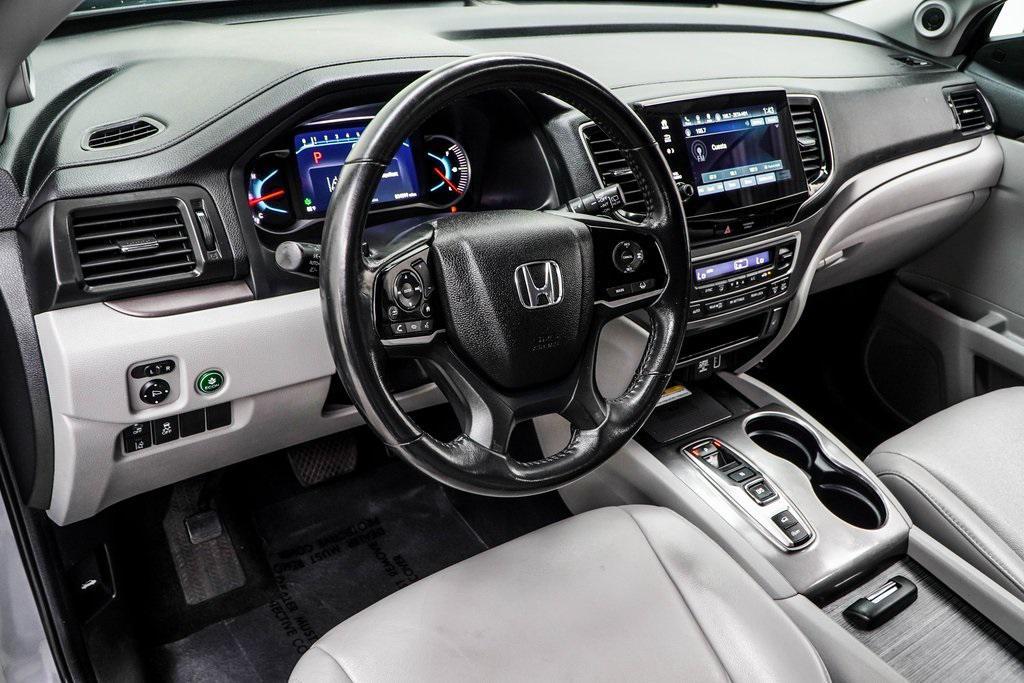 used 2022 Honda Pilot car, priced at $29,620