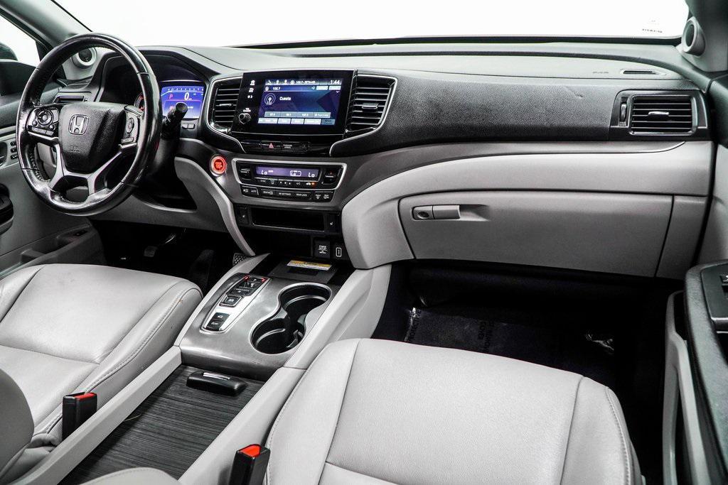 used 2022 Honda Pilot car, priced at $29,620