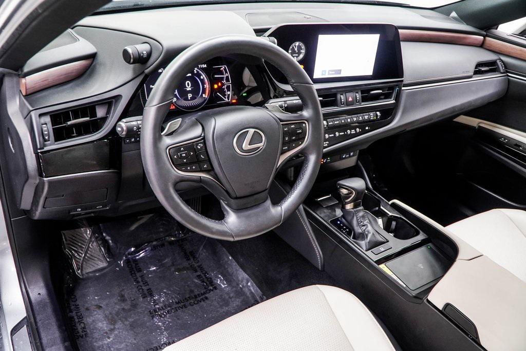 used 2024 Lexus ES 350 car, priced at $38,790