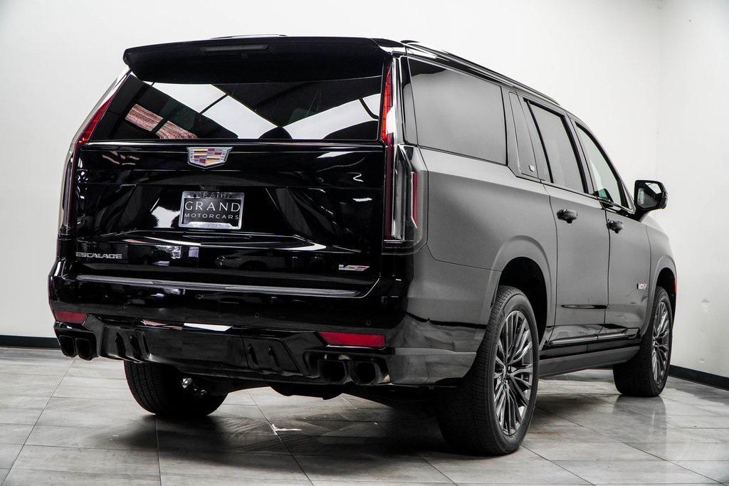 used 2023 Cadillac Escalade ESV car, priced at $108,990