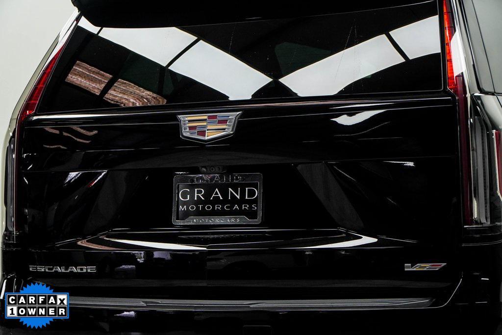 used 2023 Cadillac Escalade ESV car, priced at $105,000