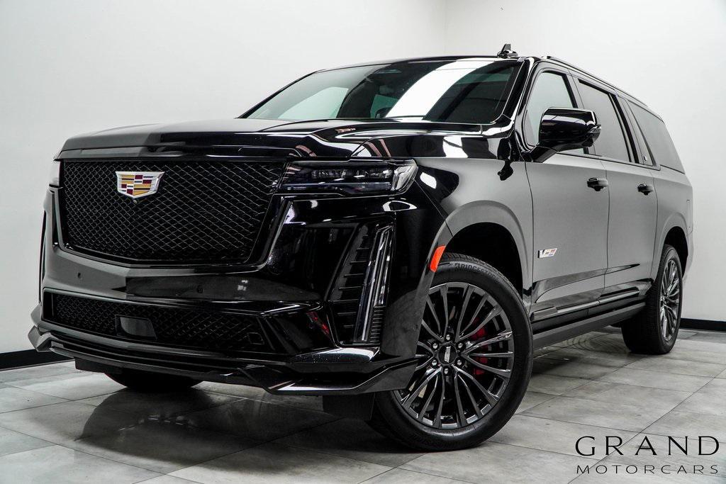 used 2023 Cadillac Escalade ESV car, priced at $108,990