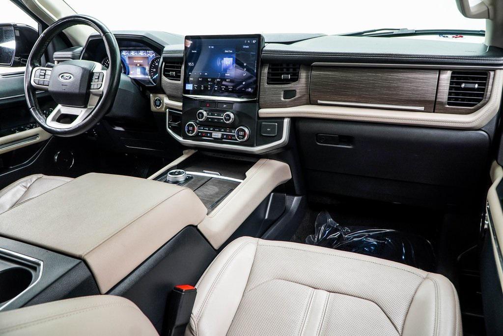 used 2022 Ford Expedition car, priced at $39,725