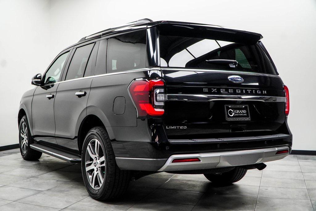 used 2022 Ford Expedition car, priced at $39,725