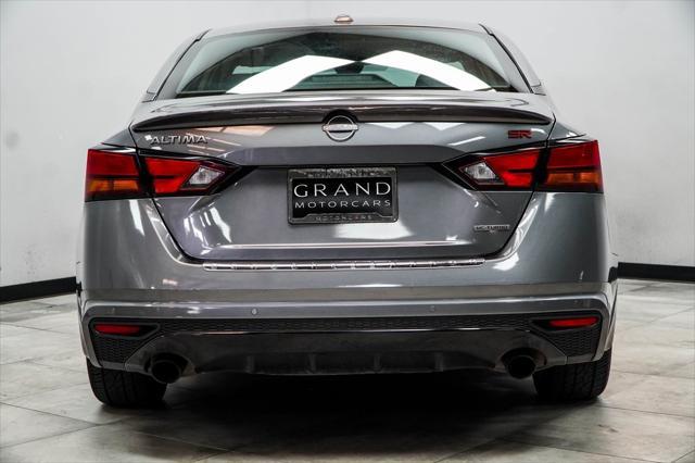 used 2023 Nissan Altima car, priced at $22,993