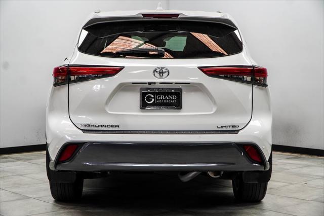 used 2022 Toyota Highlander car, priced at $38,350