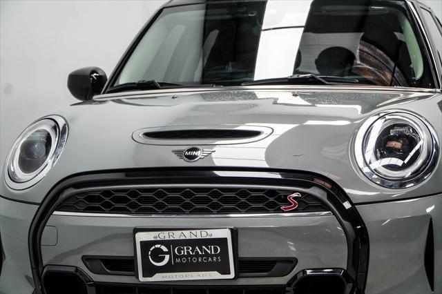 used 2023 MINI Hardtop car, priced at $25,690