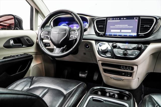 used 2022 Chrysler Pacifica car, priced at $18,499