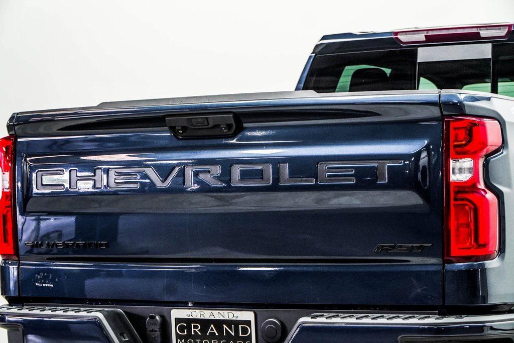 used 2022 Chevrolet Silverado 1500 car, priced at $38,990
