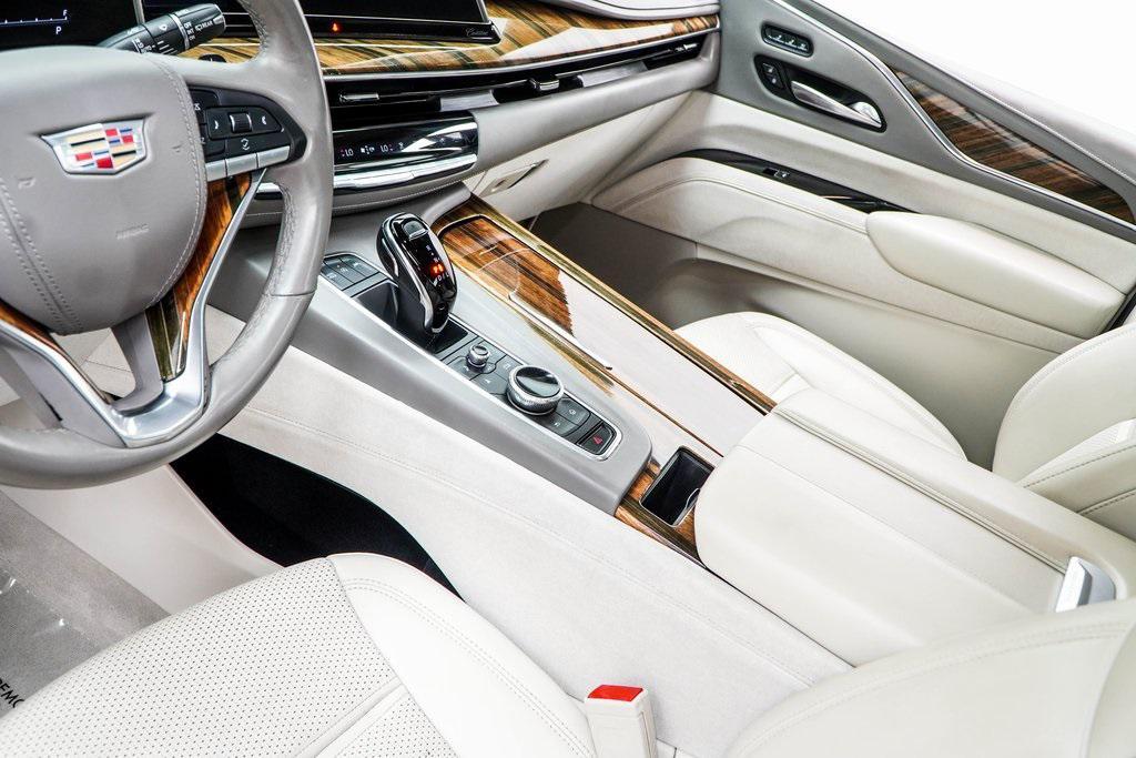 used 2021 Cadillac Escalade ESV car, priced at $60,399