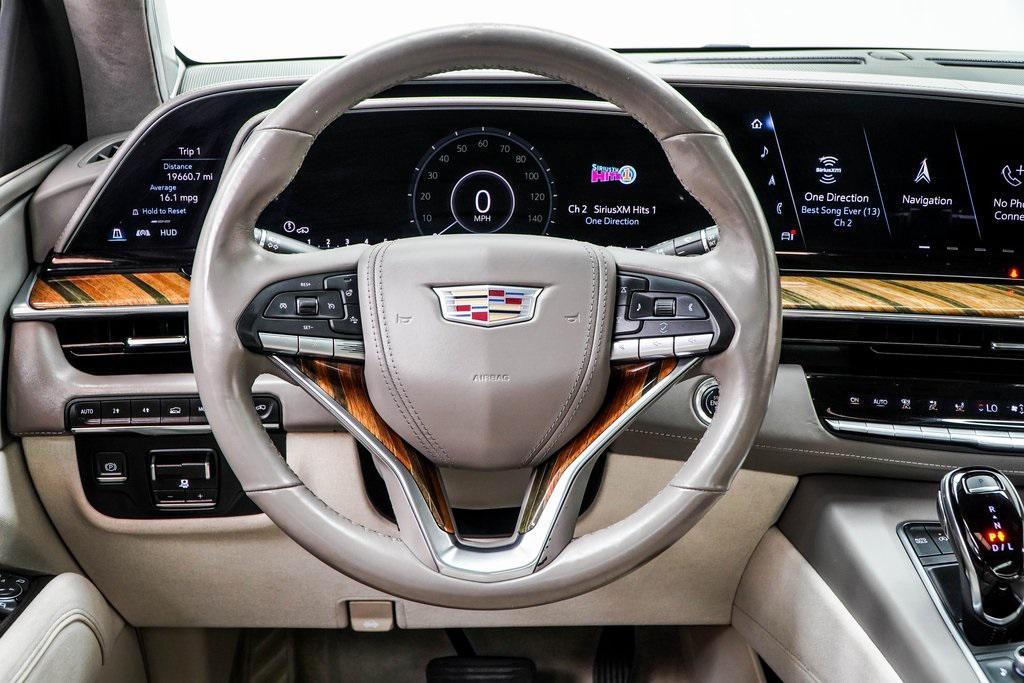 used 2021 Cadillac Escalade ESV car, priced at $60,399