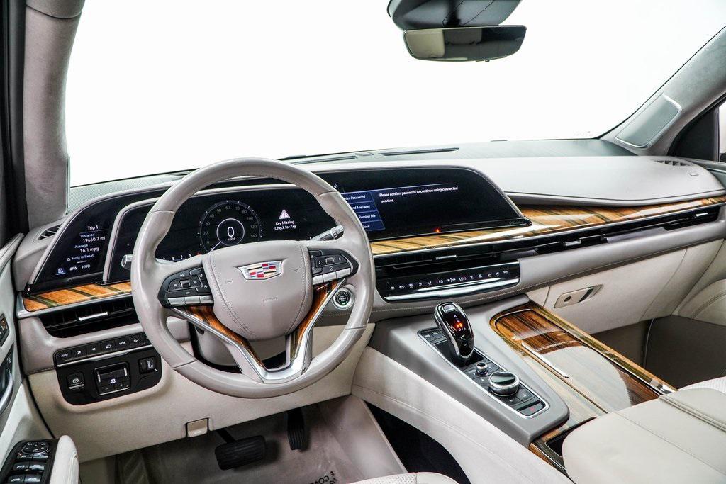 used 2021 Cadillac Escalade ESV car, priced at $60,399