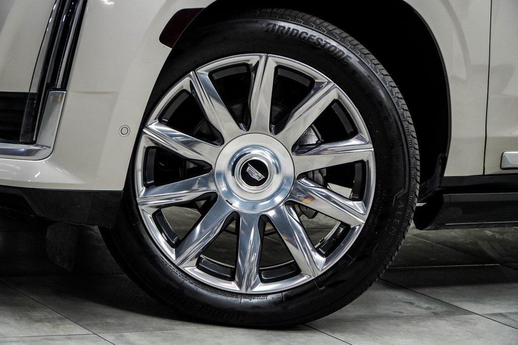 used 2021 Cadillac Escalade ESV car, priced at $60,399