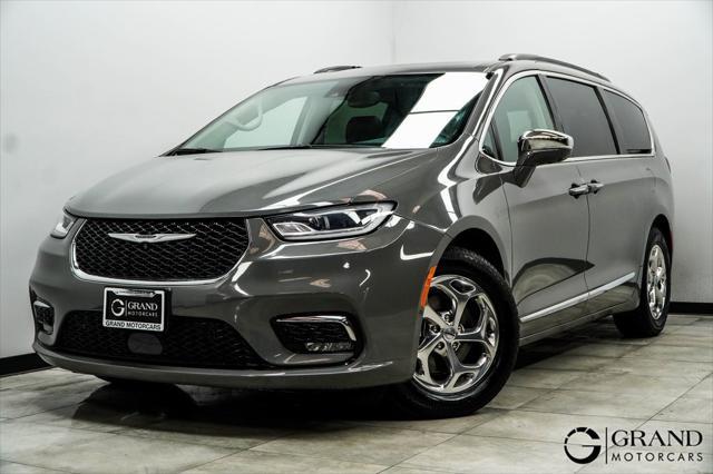 used 2022 Chrysler Pacifica car, priced at $21,142