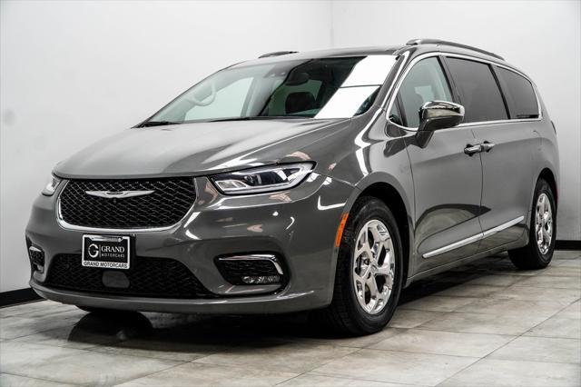 used 2022 Chrysler Pacifica car, priced at $21,142