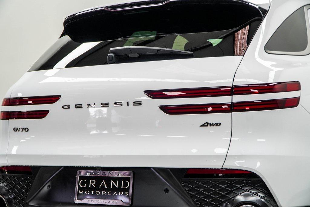 used 2022 Genesis GV70 car, priced at $35,242