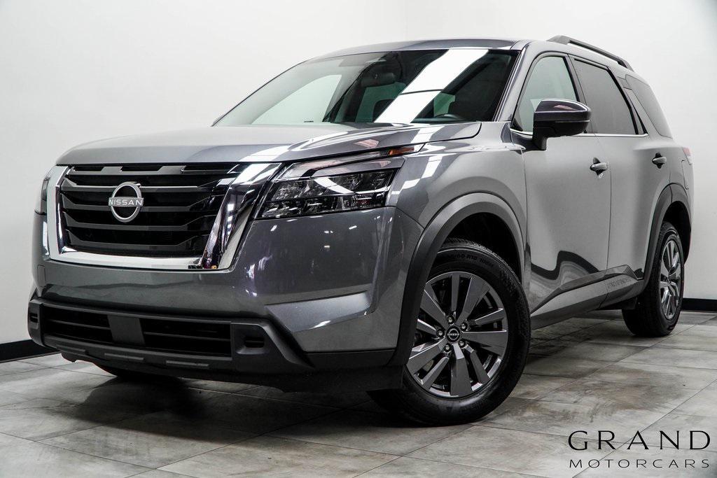used 2025 Nissan Pathfinder car, priced at $30,750
