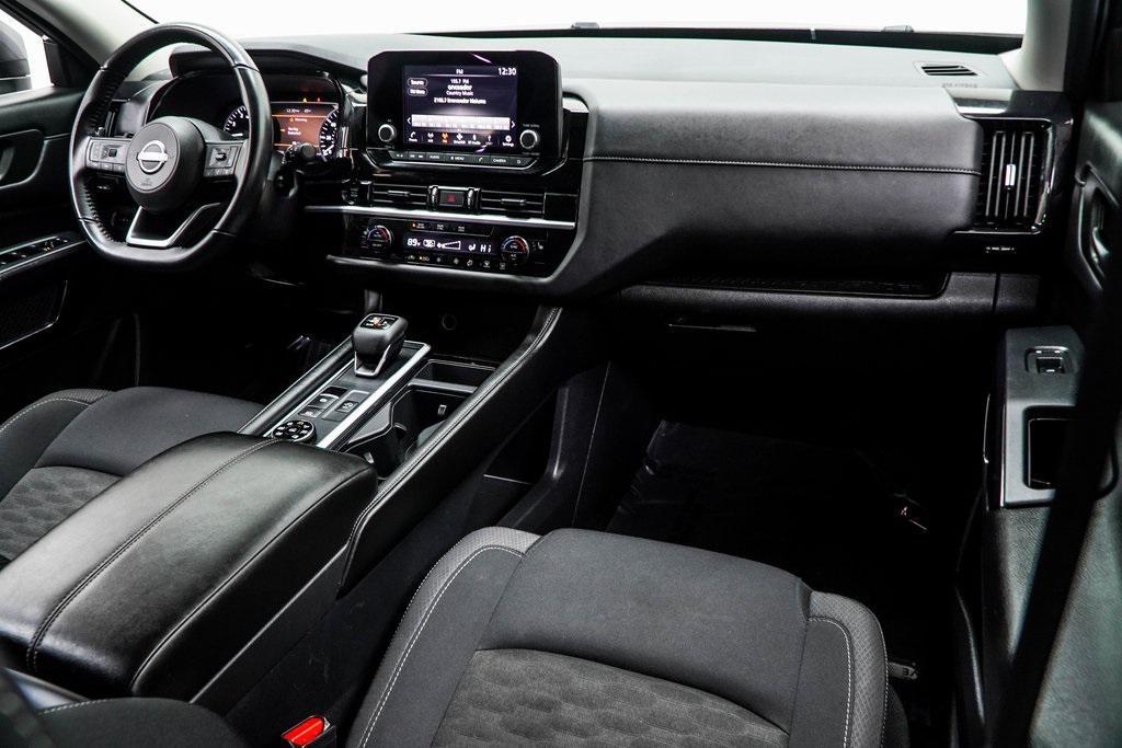 used 2025 Nissan Pathfinder car, priced at $30,750