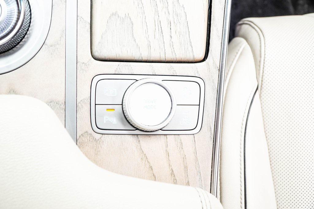 used 2023 Genesis GV80 car, priced at $38,790
