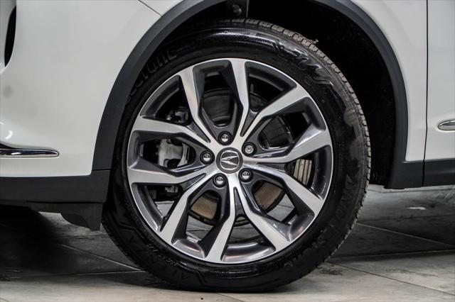 used 2023 Acura MDX car, priced at $45,987