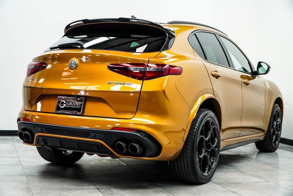 used 2022 Alfa Romeo Stelvio car, priced at $45,390
