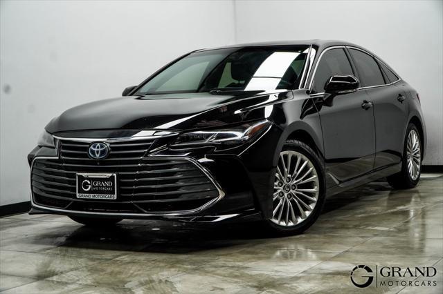 used 2022 Toyota Avalon Hybrid car, priced at $32,900