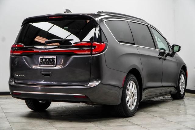 used 2022 Chrysler Pacifica car, priced at $18,500