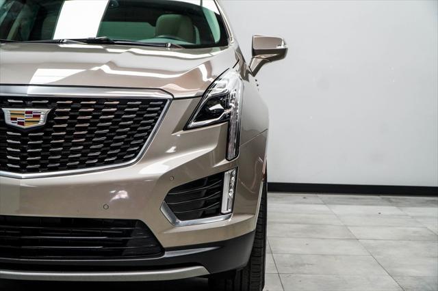 used 2022 Cadillac XT5 car, priced at $28,390