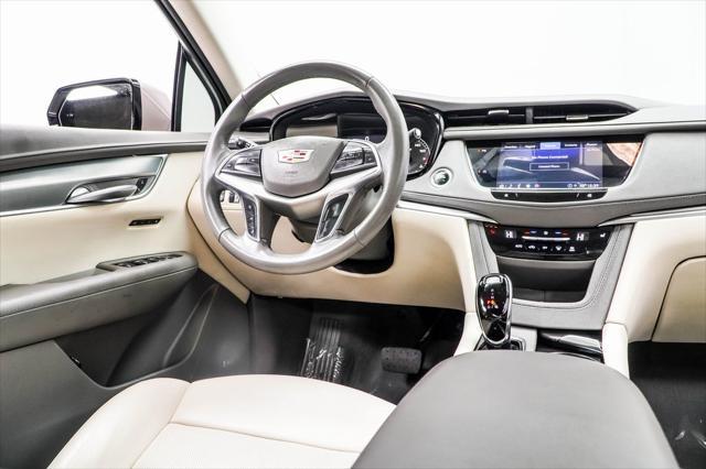 used 2022 Cadillac XT5 car, priced at $28,390