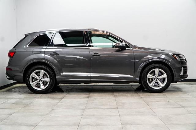 used 2024 Audi Q7 car, priced at $43,499