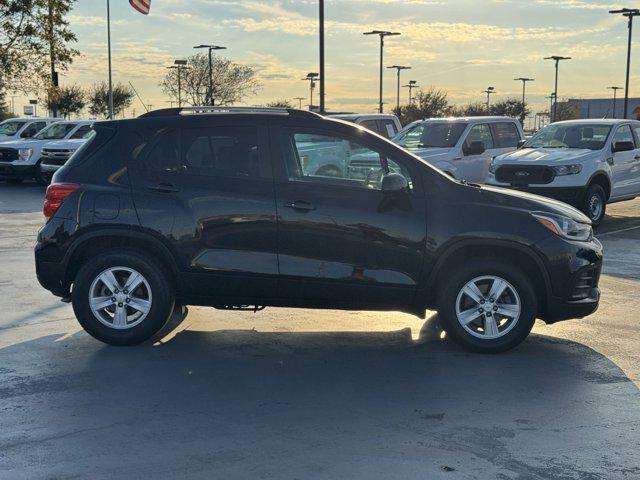 used 2022 Chevrolet Trax car, priced at $14,900