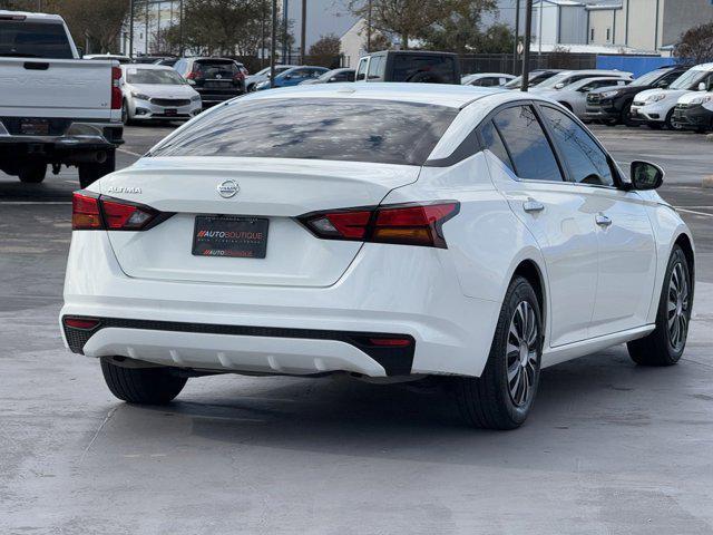 used 2020 Nissan Altima car, priced at $11,000