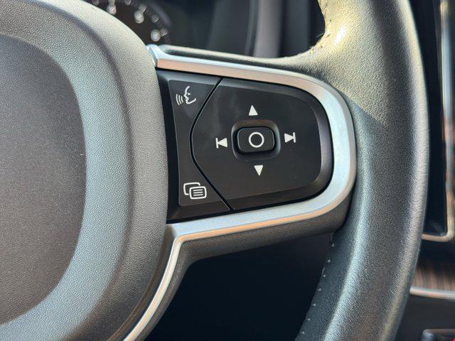 used 2021 Volvo XC60 car, priced at $21,000