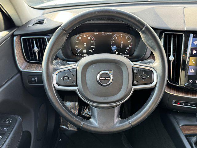 used 2021 Volvo XC60 car, priced at $21,000
