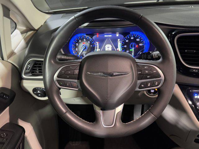 used 2022 Chrysler Pacifica car, priced at $15,700