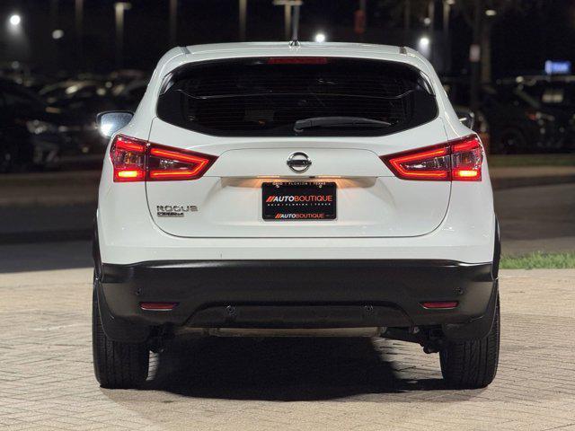 used 2021 Nissan Rogue Sport car, priced at $14,100