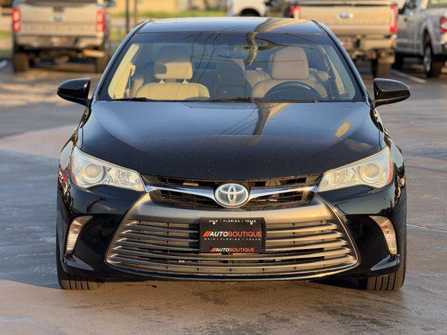 used 2015 Toyota Camry Hybrid car, priced at $6,000