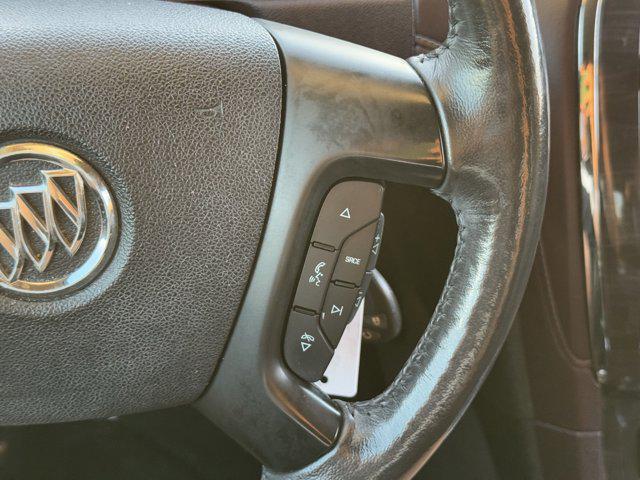 used 2015 Buick Enclave car, priced at $8,000