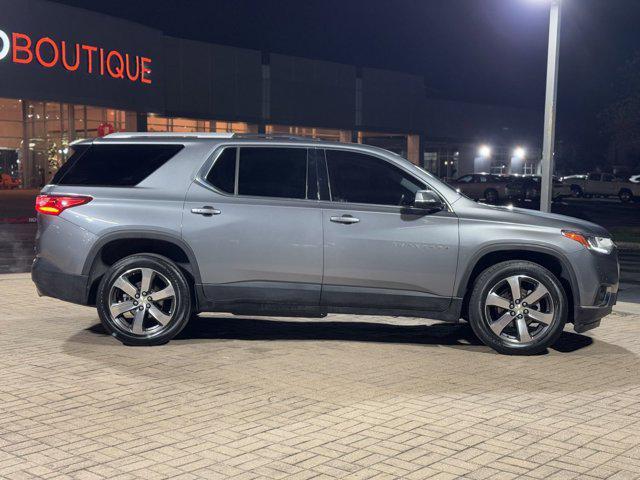 used 2018 Chevrolet Traverse car, priced at $16,900