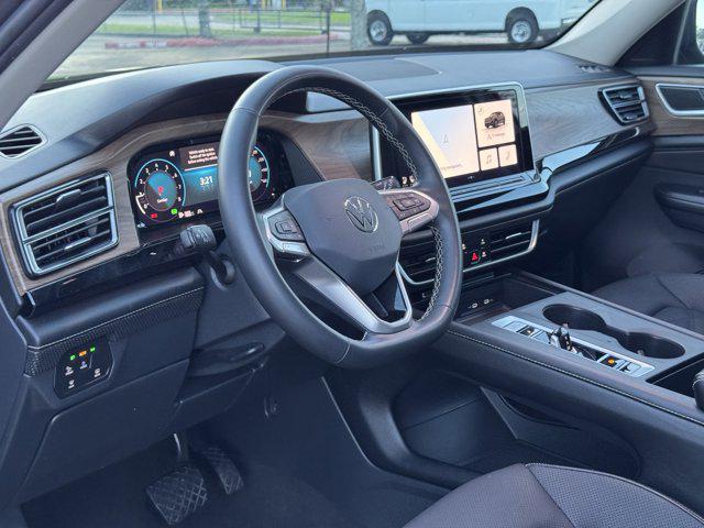 used 2024 Volkswagen Atlas car, priced at $27,500