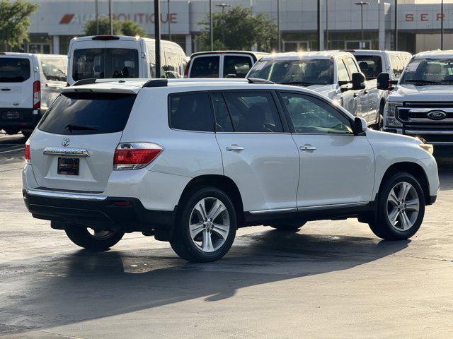 used 2013 Toyota Highlander car, priced at $15,900