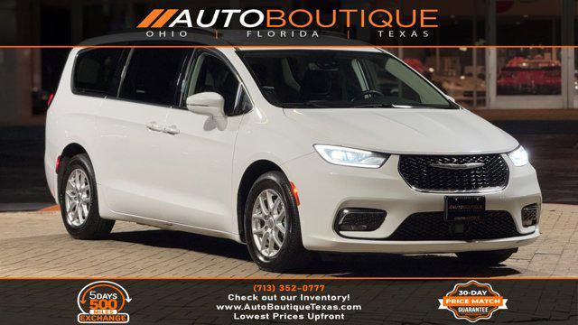 used 2022 Chrysler Pacifica car, priced at $18,900